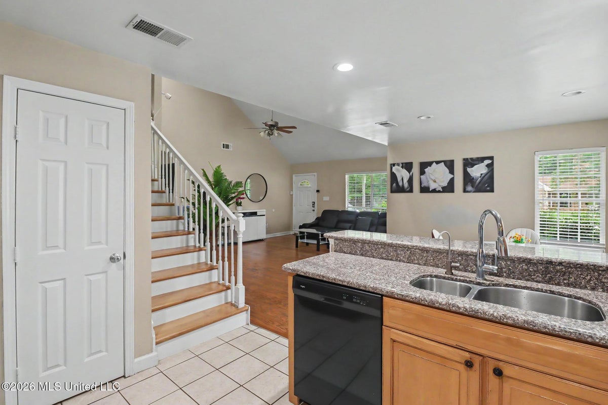 492 Royal Oak Drive, Pass Christian, MS 39571 — photo 8